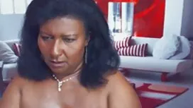 Gay giovane masturba ...
