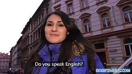 Jodi Taylor scopa a  ...