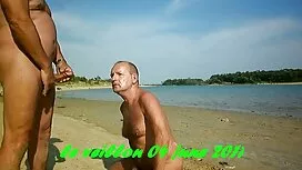Giovane bionda in la ...