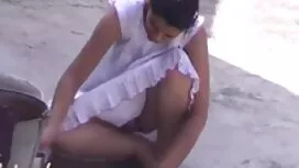 Sexy bionda skank co ...