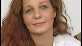 Selena si masturba i ...