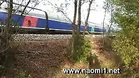 Busty video gratis v ...